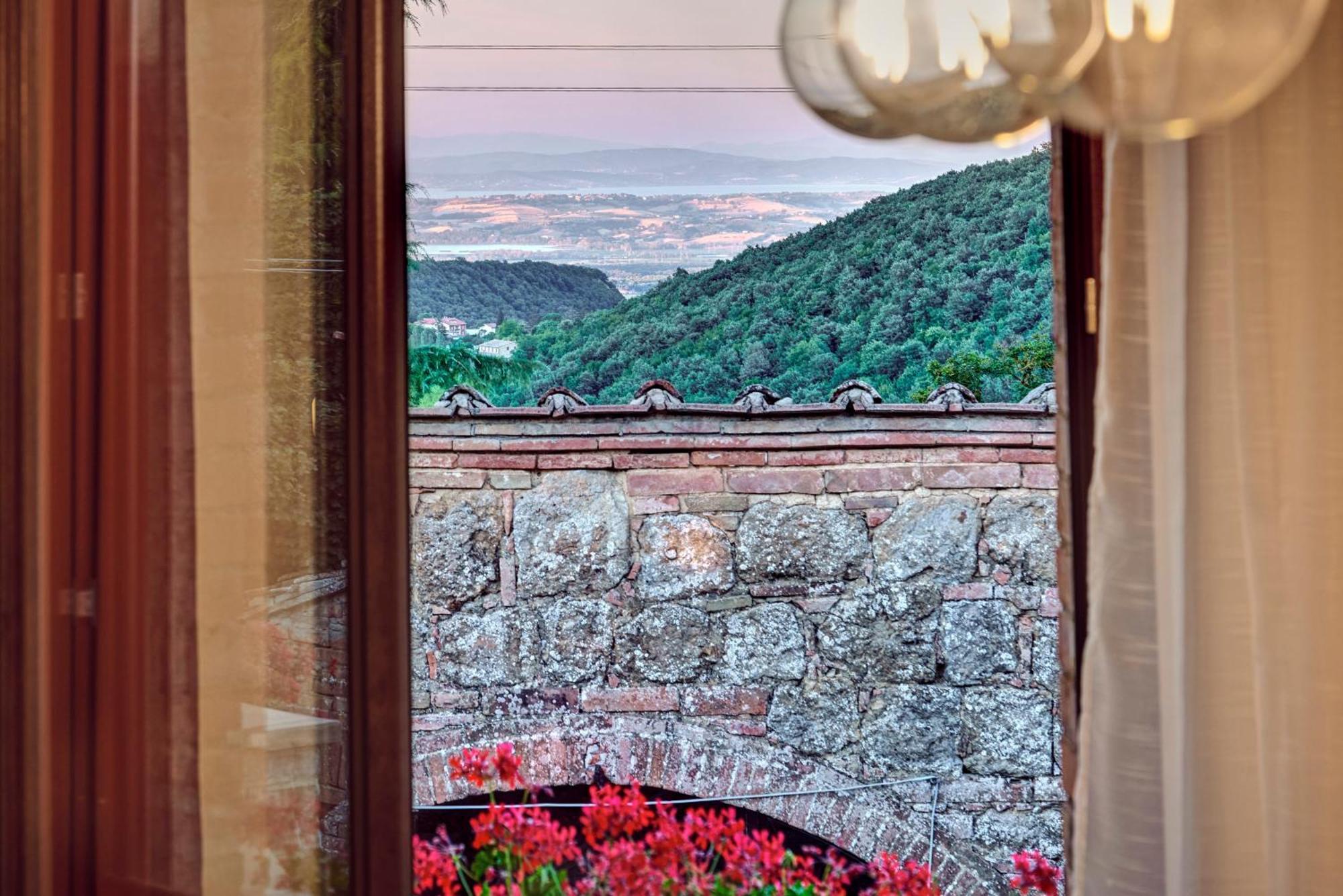 Agriturismo Il Casalone Montepulciano Stazione Szoba fotó