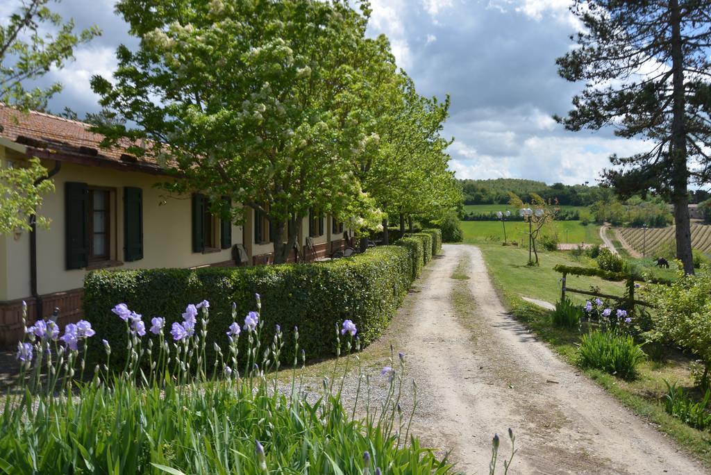 Agriturismo Il Casalone Montepulciano Stazione Kültér fotó