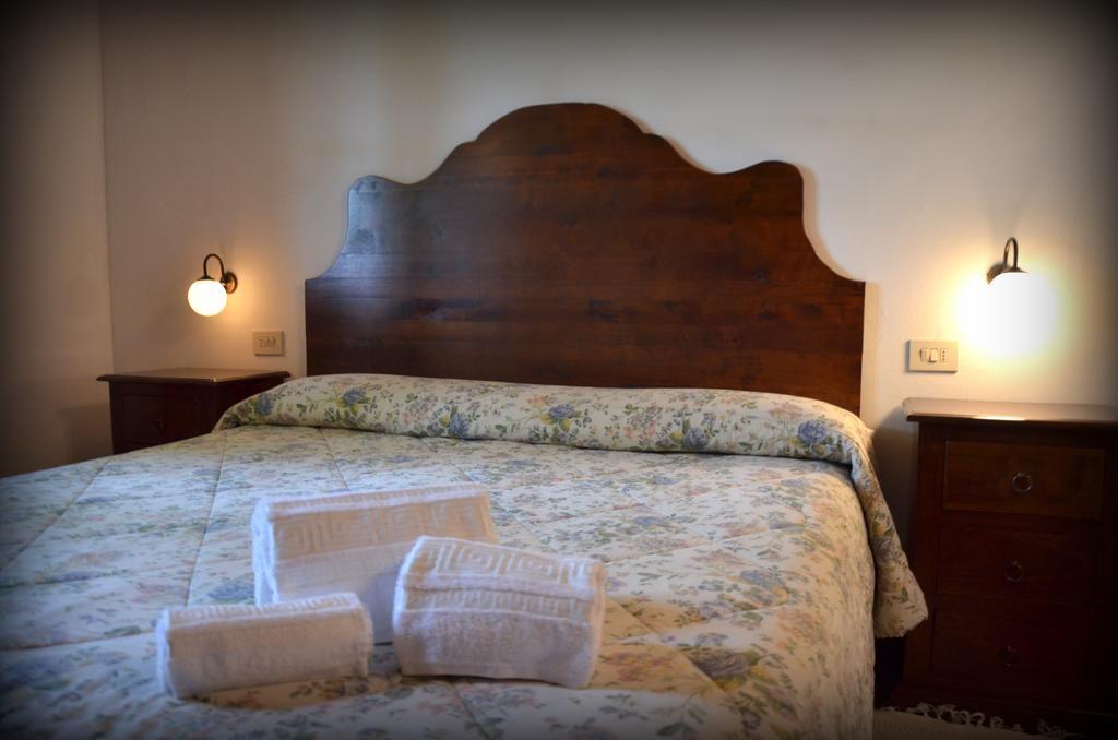 Agriturismo Il Casalone Montepulciano Stazione Kültér fotó