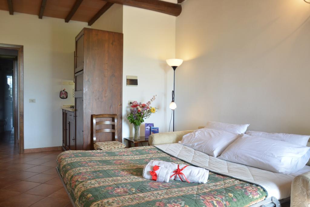 Agriturismo Il Casalone Montepulciano Stazione Kültér fotó