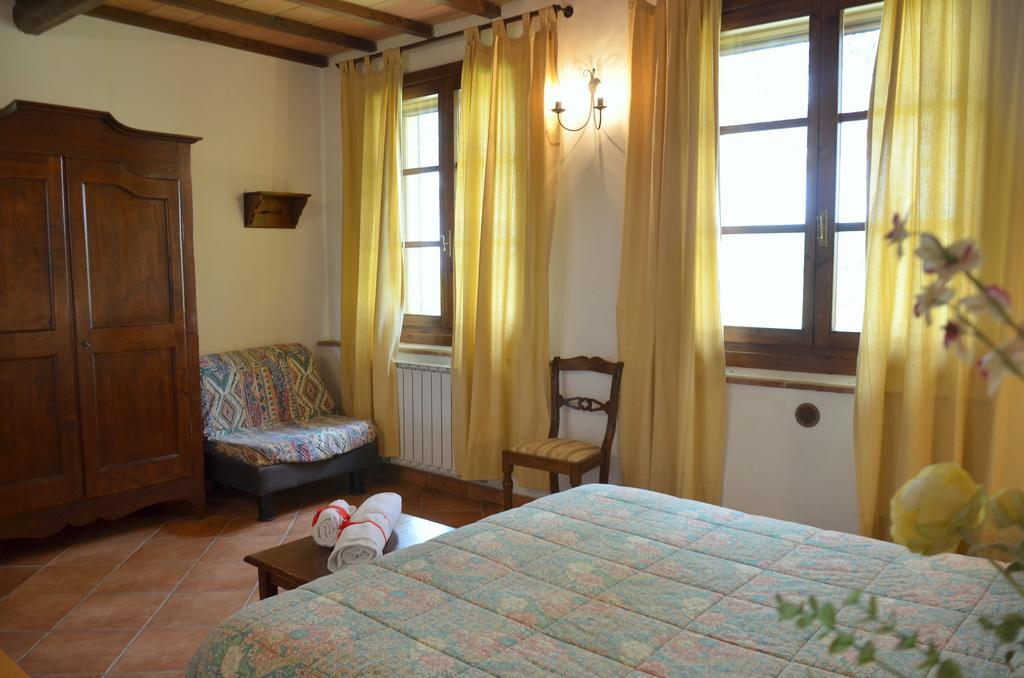 Agriturismo Il Casalone Montepulciano Stazione Kültér fotó