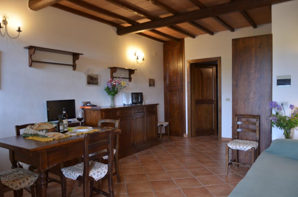 Agriturismo Il Casalone Montepulciano Stazione Kültér fotó