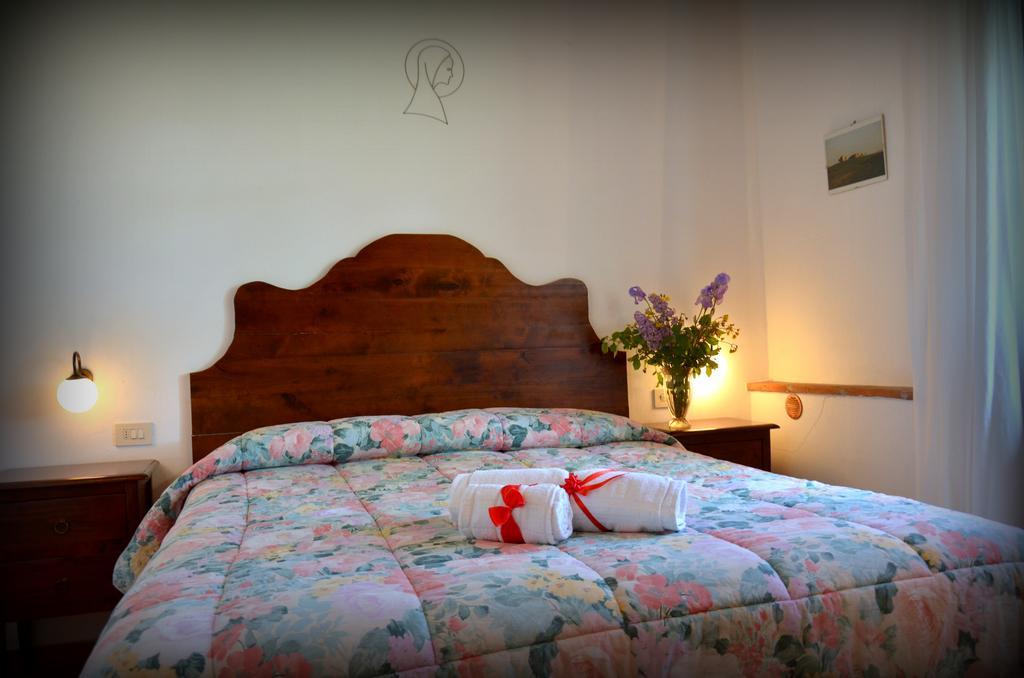 Agriturismo Il Casalone Montepulciano Stazione Kültér fotó