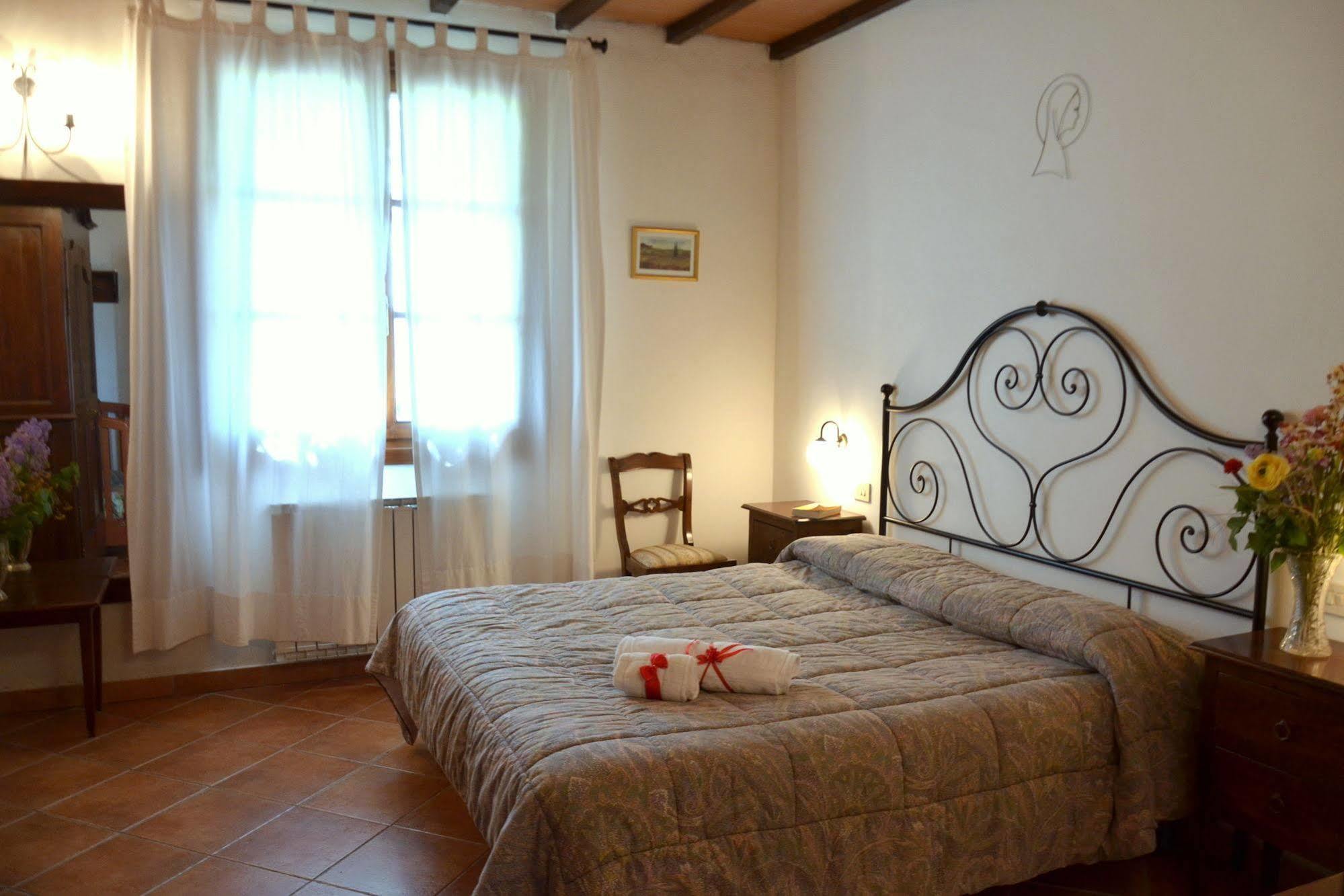 Agriturismo Il Casalone Montepulciano Stazione Kültér fotó